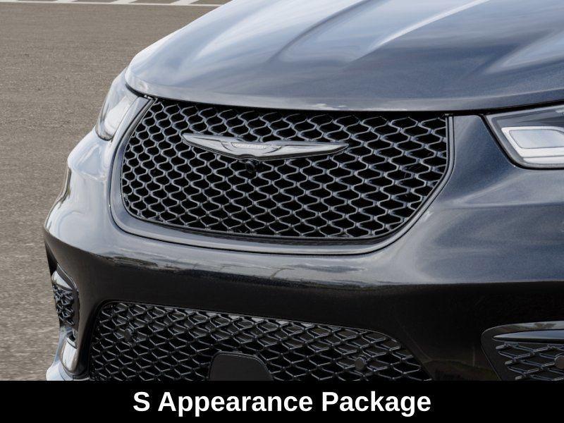 new 2026 Chrysler Pacifica car, priced at $46,615