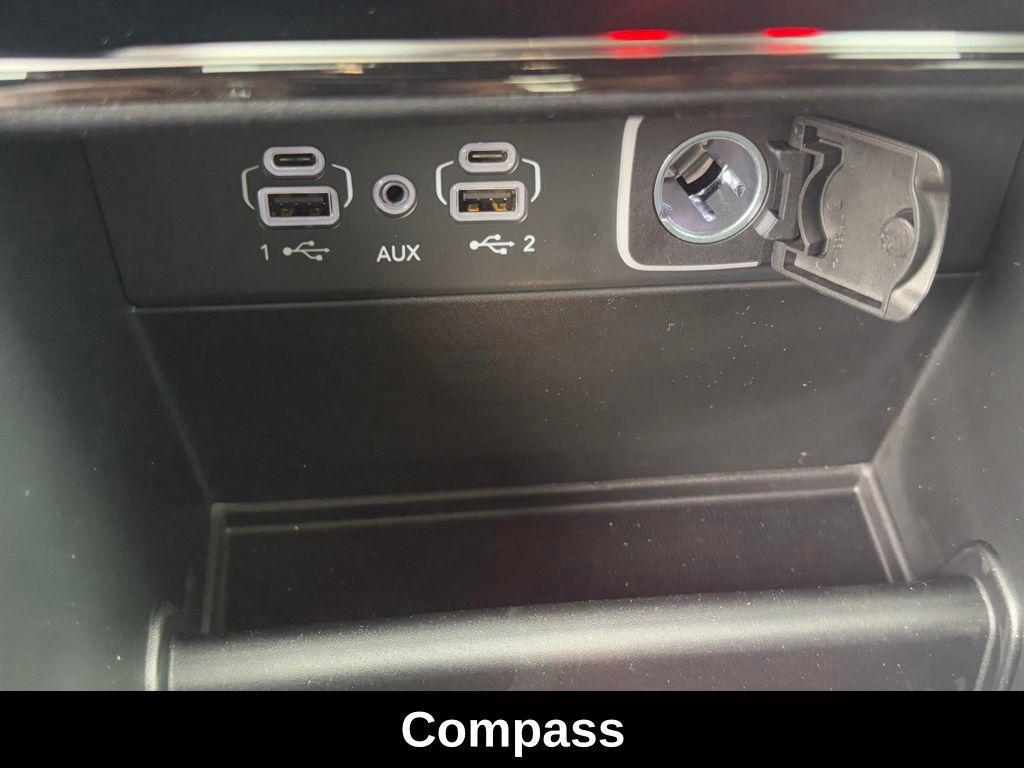 new 2025 Jeep Grand Cherokee car, priced at $32,375