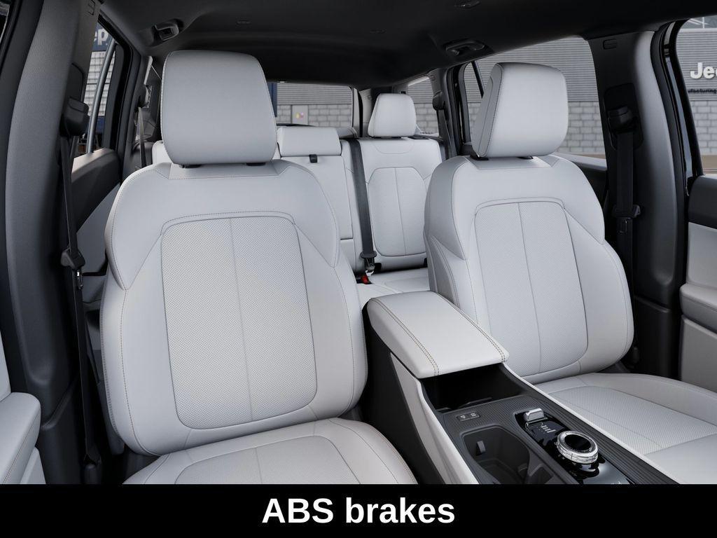 new 2026 Jeep Cherokee car, priced at $38,815