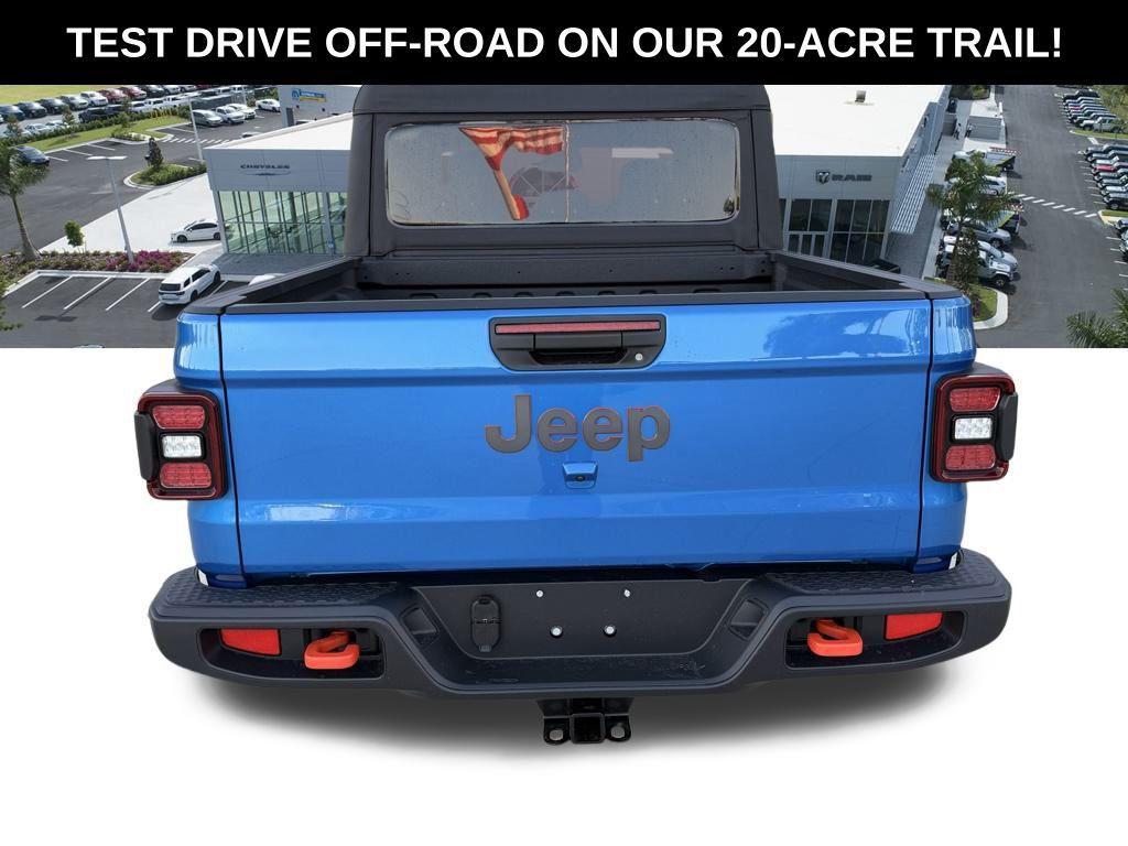 new 2026 Jeep Gladiator car, priced at $49,270