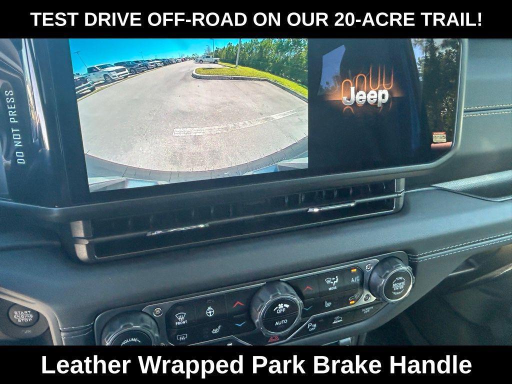 new 2025 Jeep Wrangler car, priced at $45,610