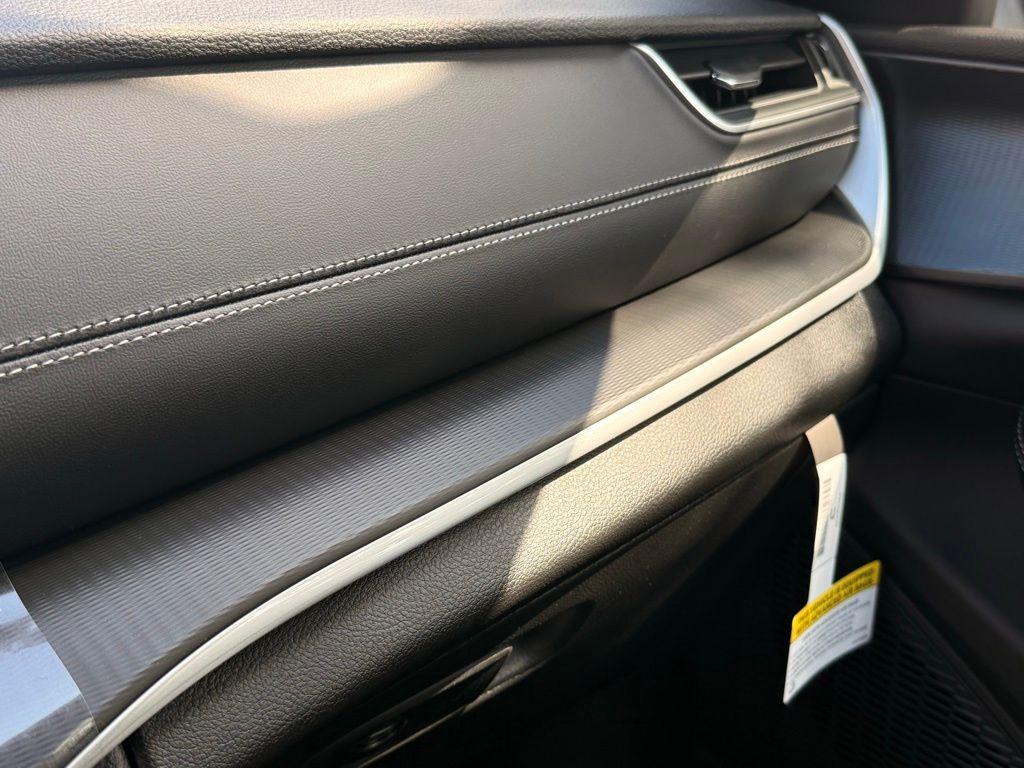 new 2026 Jeep Grand Cherokee L car, priced at $37,215