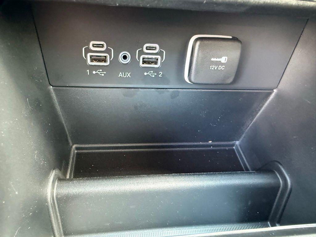 new 2026 Jeep Grand Cherokee L car, priced at $37,215