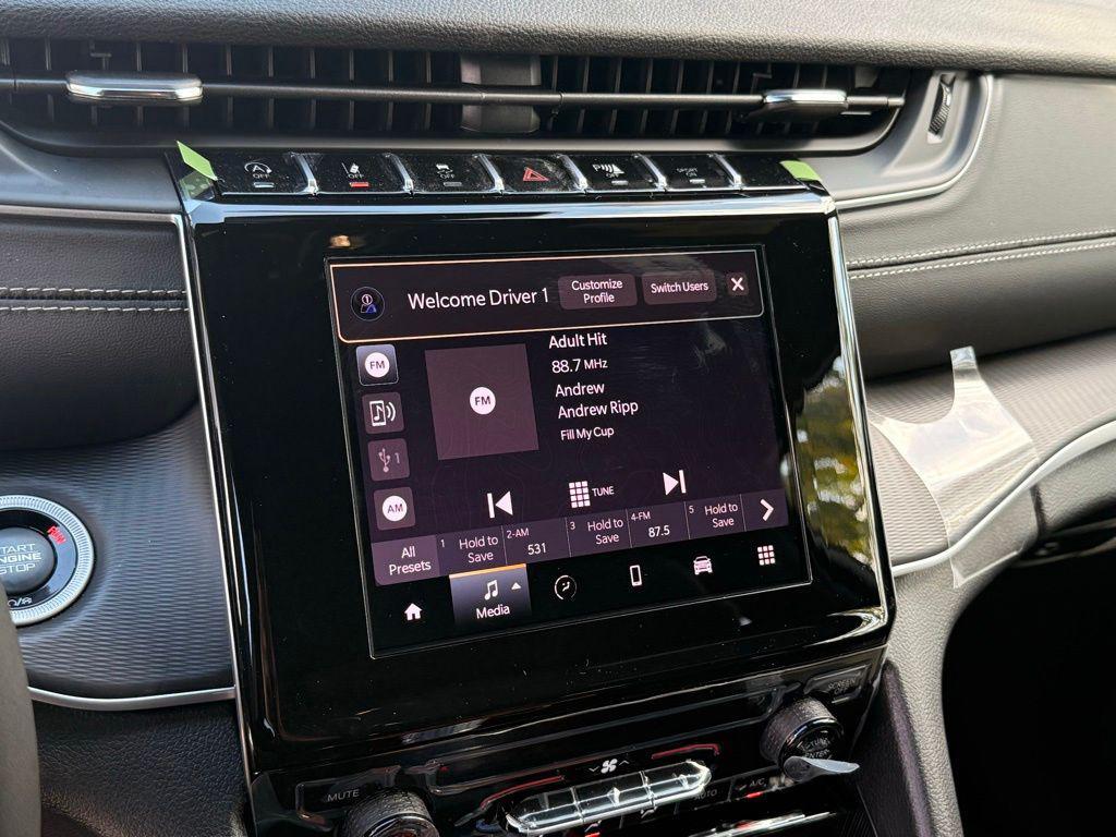 new 2026 Jeep Grand Cherokee L car, priced at $37,215