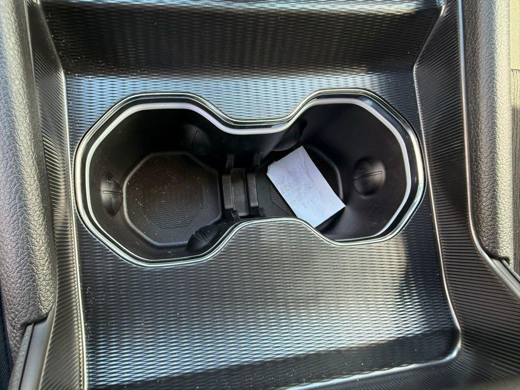 new 2026 Jeep Grand Cherokee L car, priced at $37,215