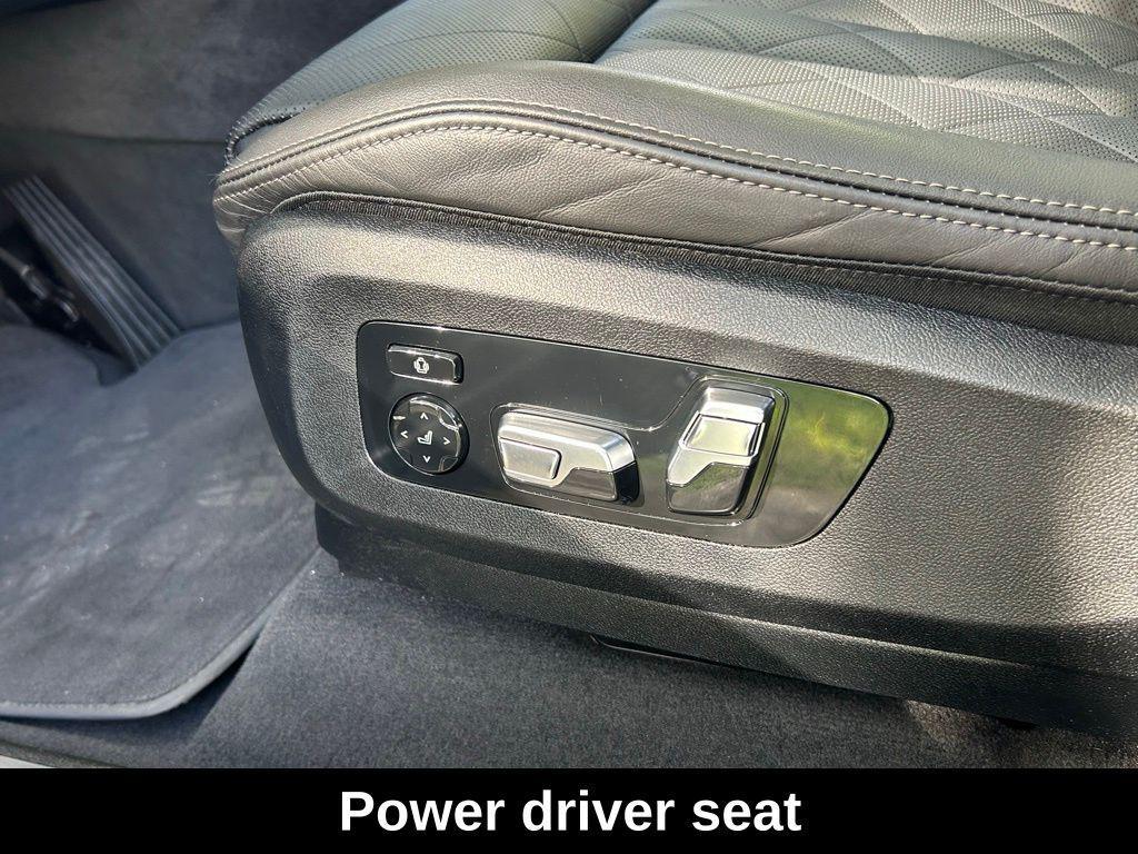 used 2024 BMW X7 car, priced at $61,489