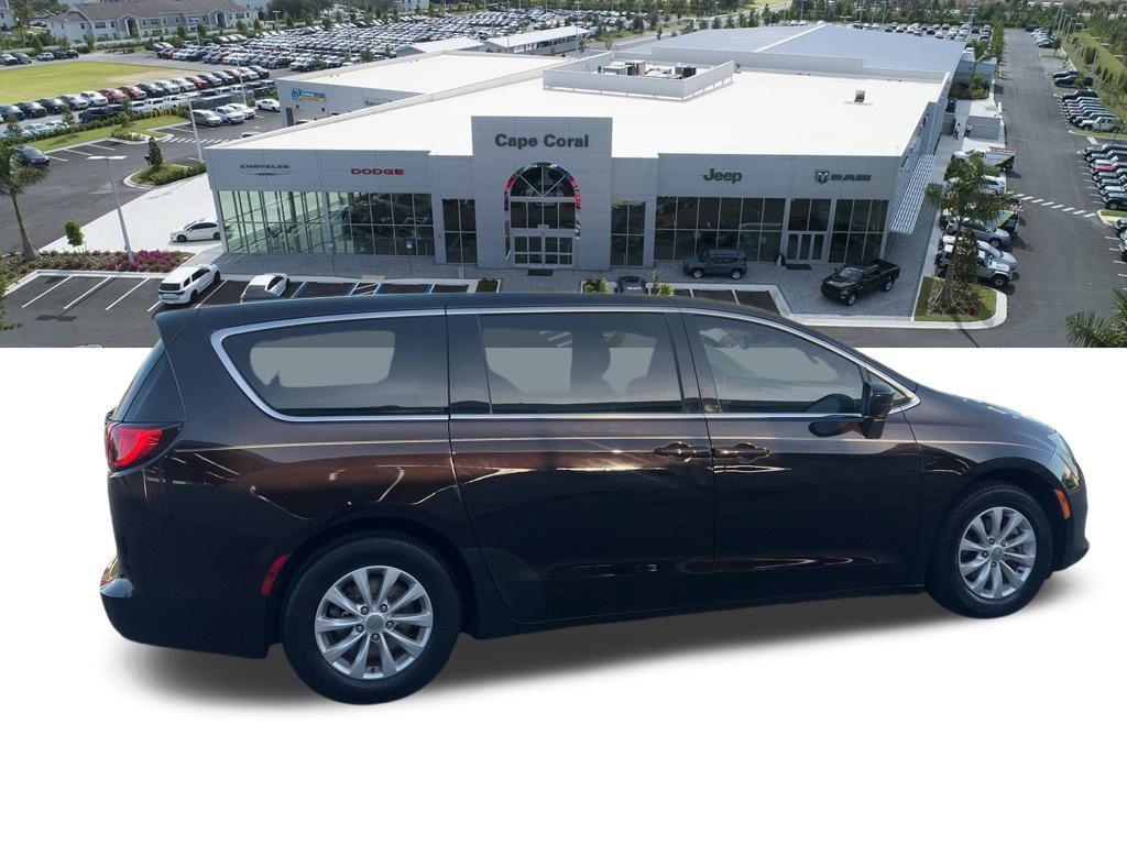 used 2017 Chrysler Pacifica car, priced at $16,290