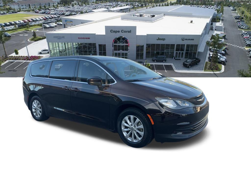 used 2017 Chrysler Pacifica car, priced at $16,290