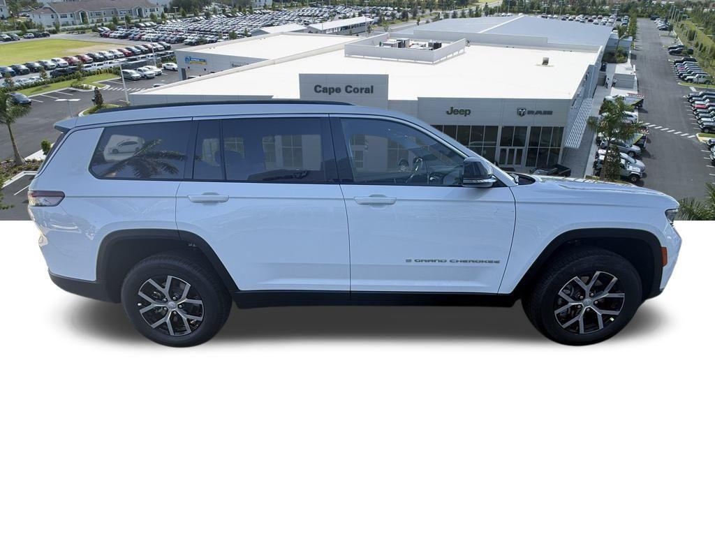 new 2025 Jeep Grand Cherokee L car, priced at $40,265