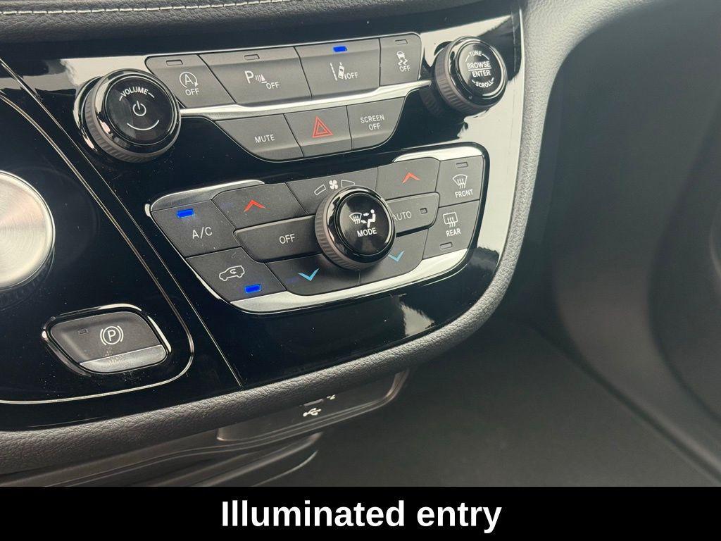 new 2026 Chrysler Pacifica car, priced at $34,460