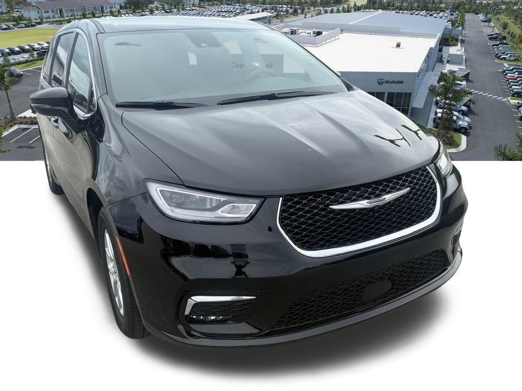 new 2026 Chrysler Pacifica car, priced at $34,460
