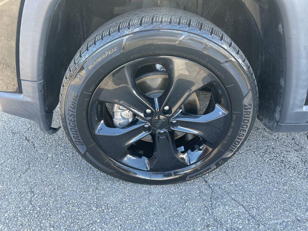 used 2020 Jeep Compass car, priced at $14,994