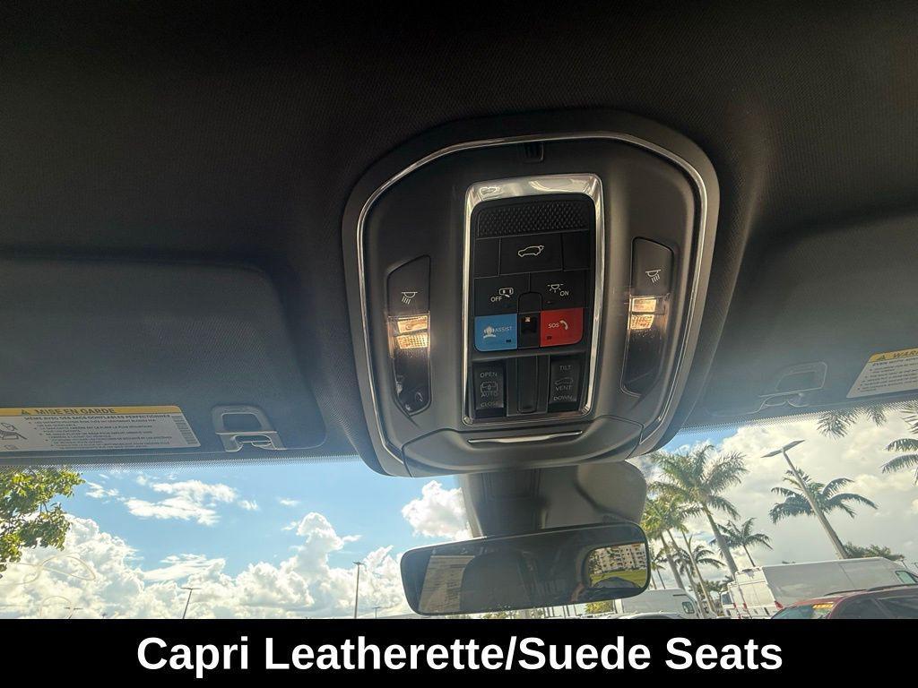 new 2025 Jeep Grand Cherokee car, priced at $34,730