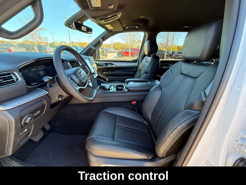 new 2026 Jeep Grand Wagoneer car, priced at $61,060