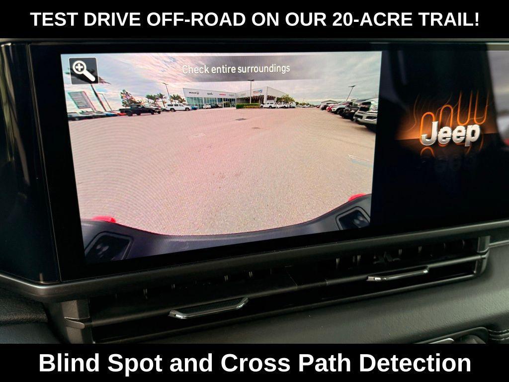 new 2026 Jeep Gladiator car, priced at $52,700