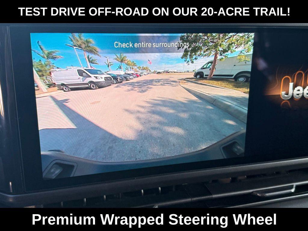 new 2026 Jeep Gladiator car, priced at $48,725