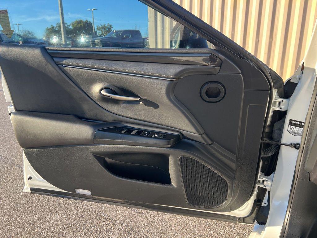 used 2020 Lexus ES 350 car, priced at $27,763