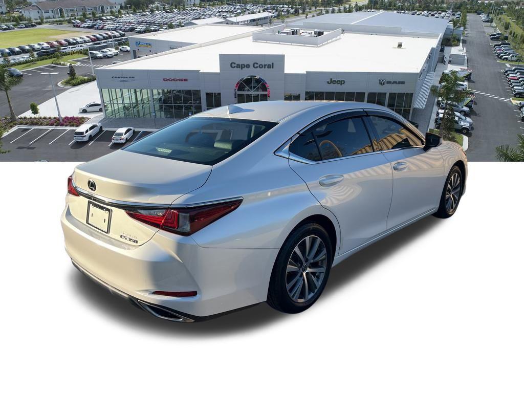 used 2020 Lexus ES 350 car, priced at $27,763