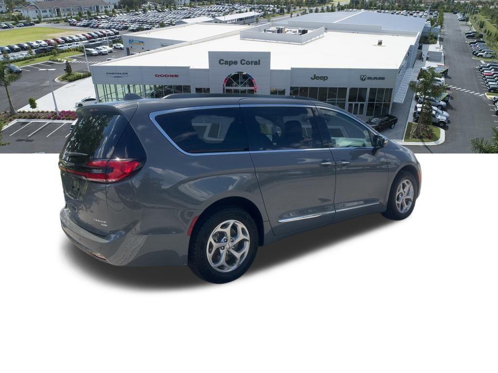 used 2023 Chrysler Pacifica car, priced at $38,150