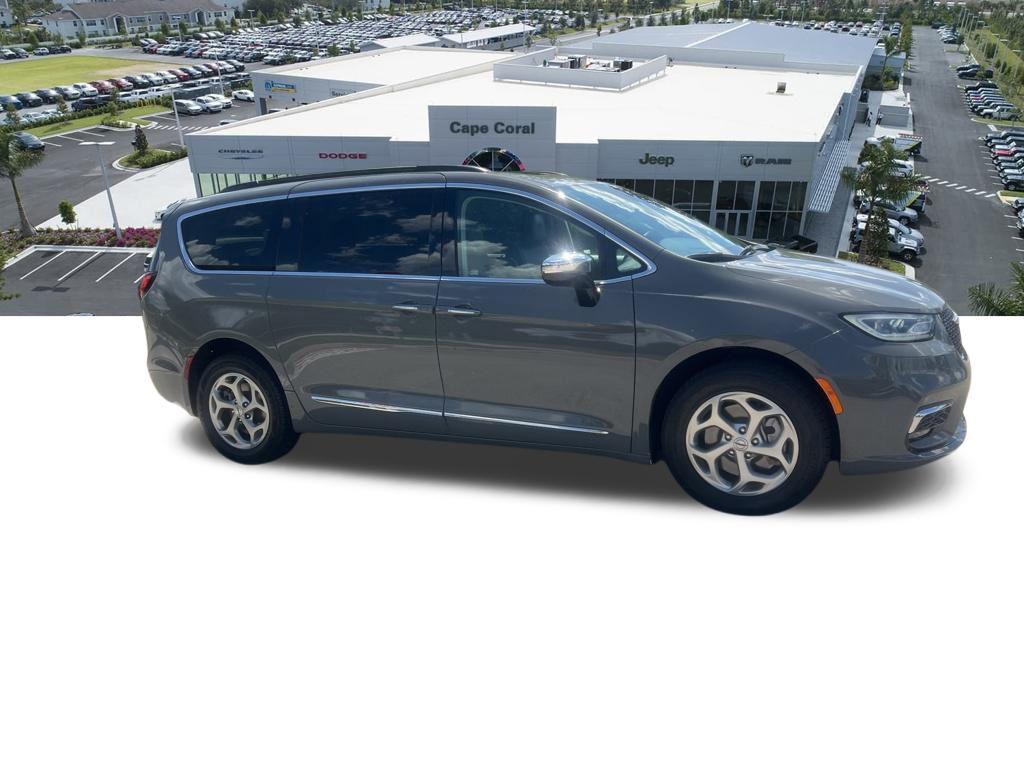 used 2023 Chrysler Pacifica car, priced at $38,150