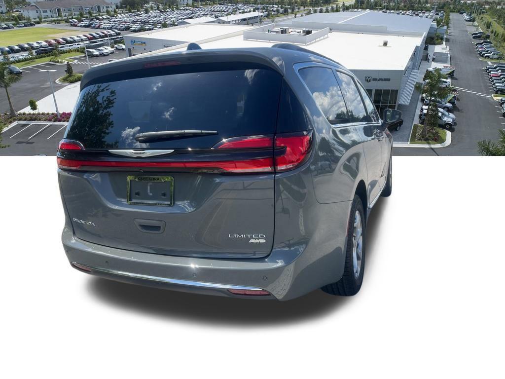 used 2023 Chrysler Pacifica car, priced at $38,150