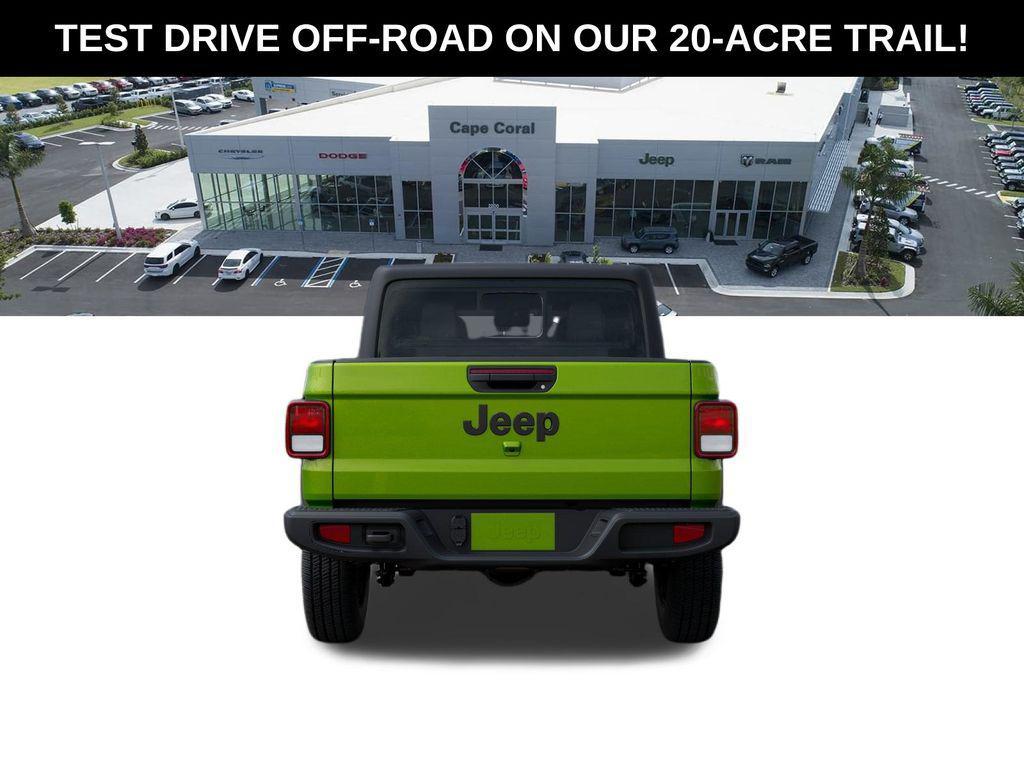 new 2026 Jeep Gladiator car, priced at $47,061