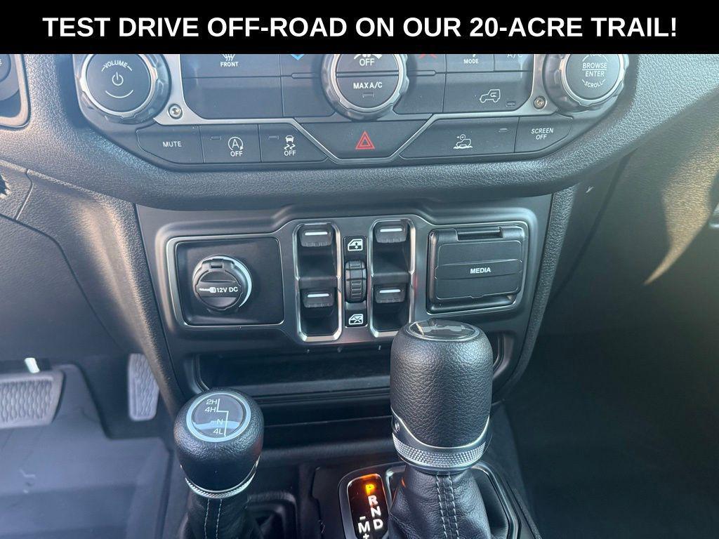 new 2026 Jeep Wrangler car, priced at $41,905