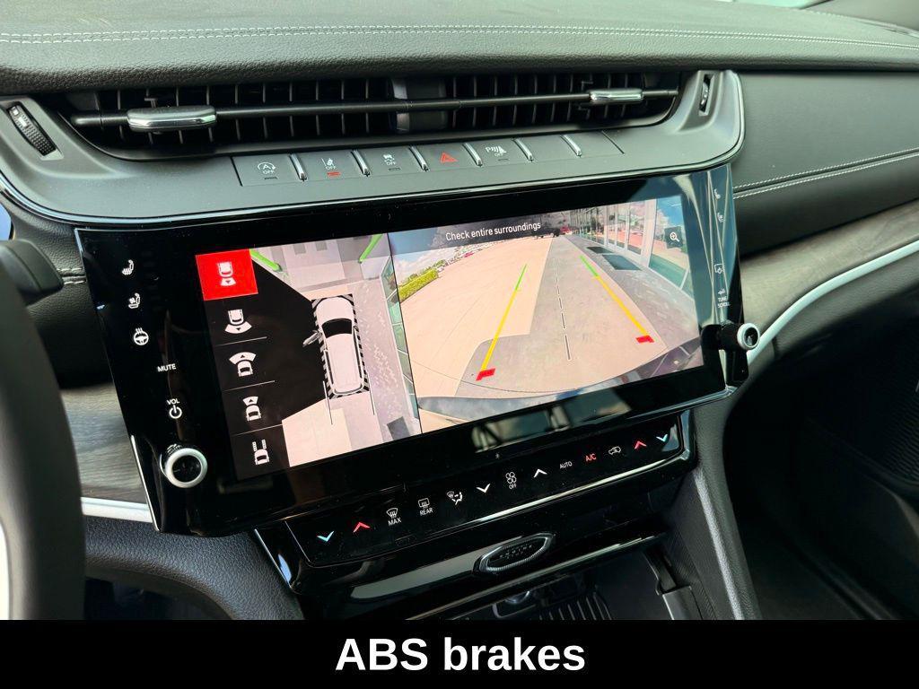 new 2026 Jeep Grand Cherokee L car, priced at $54,220