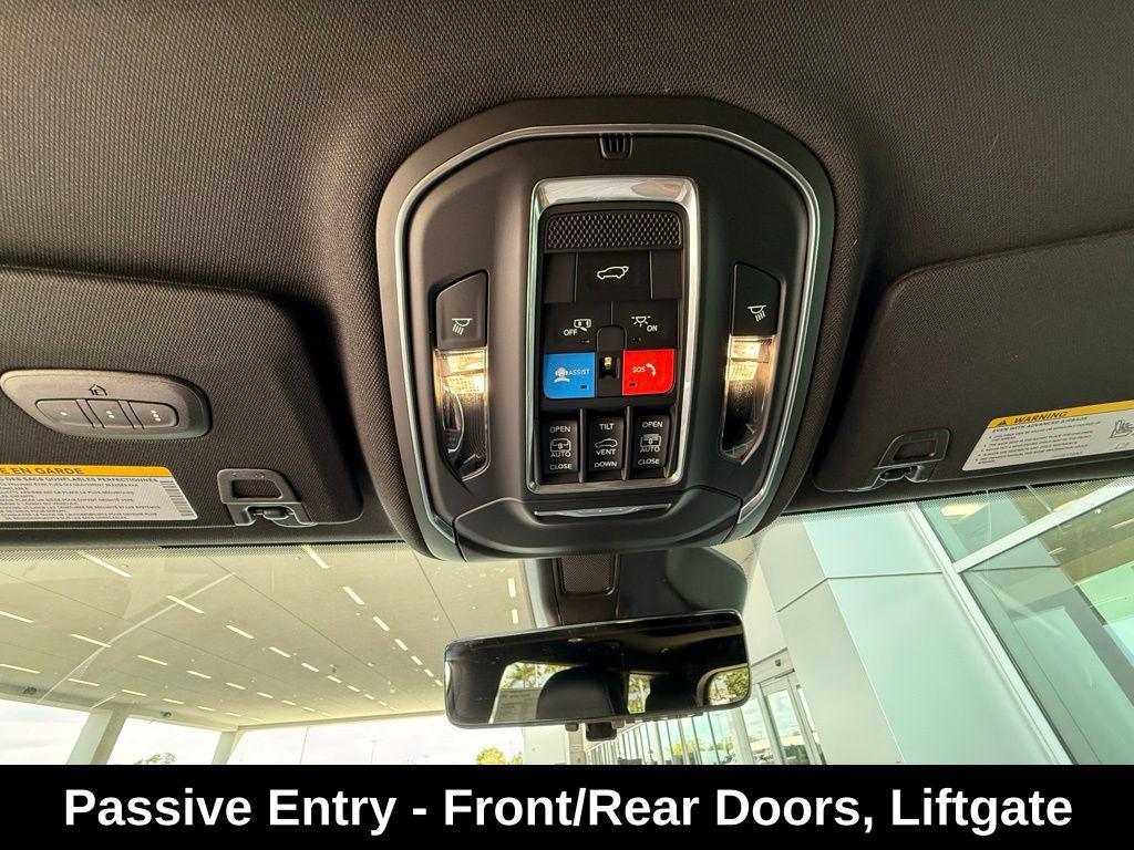 new 2026 Jeep Grand Cherokee L car, priced at $54,220