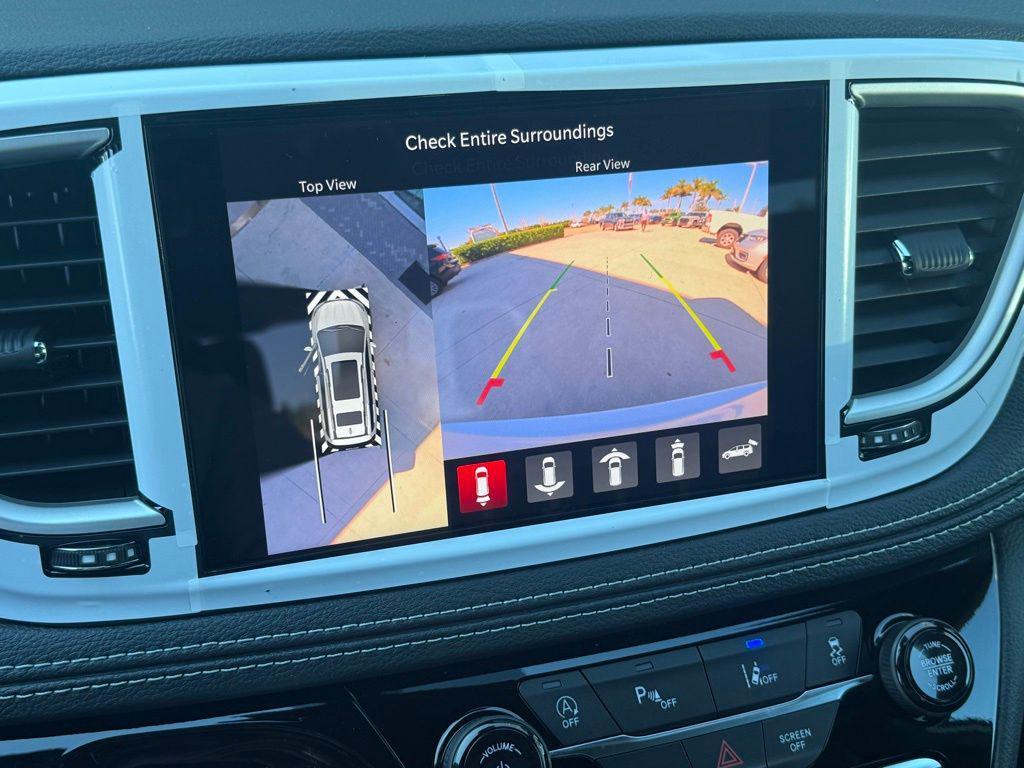 new 2026 Chrysler Pacifica car, priced at $39,660