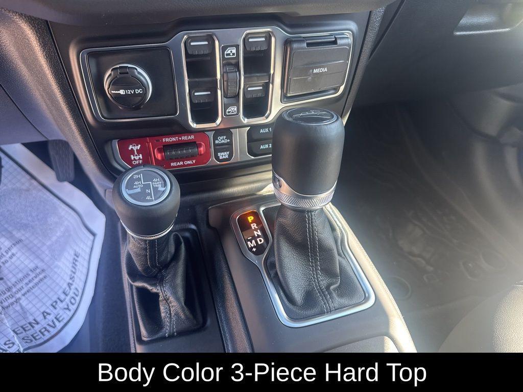 used 2025 Jeep Gladiator car, priced at $47,987