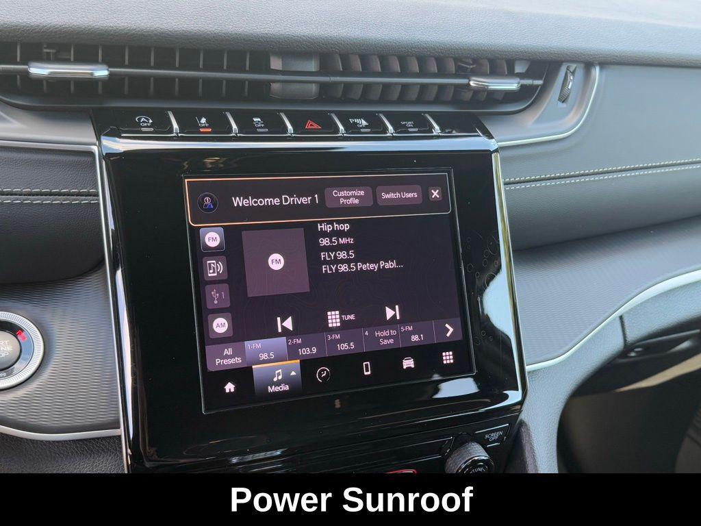 new 2025 Jeep Grand Cherokee L car, priced at $34,125