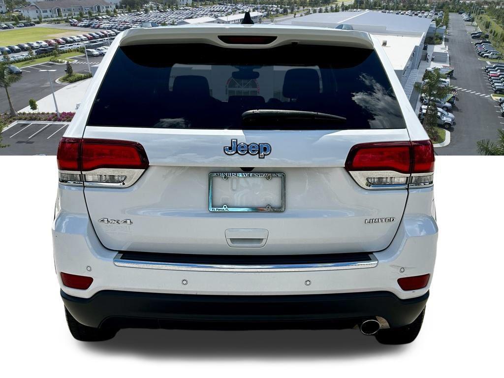 used 2022 Jeep Grand Cherokee car, priced at $22,900