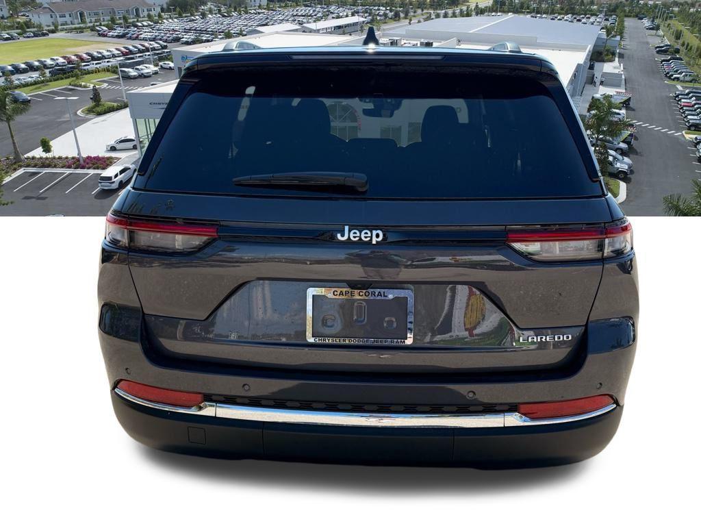 new 2026 Jeep Grand Cherokee car, priced at $36,230