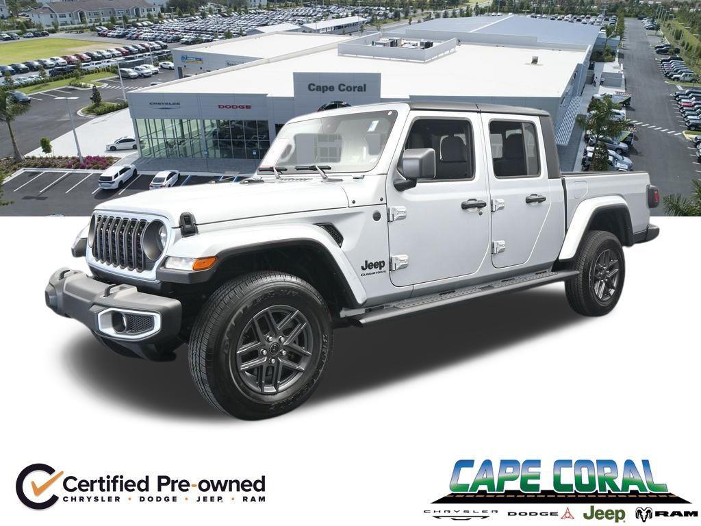 used 2024 Jeep Gladiator car, priced at $35,914