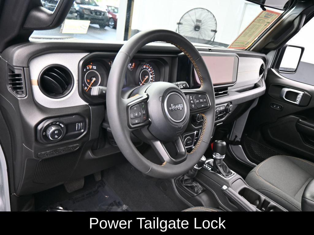used 2024 Jeep Gladiator car, priced at $35,914