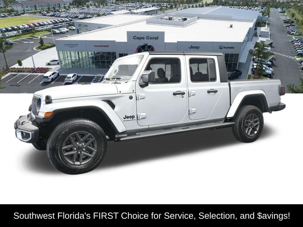 used 2024 Jeep Gladiator car, priced at $35,914