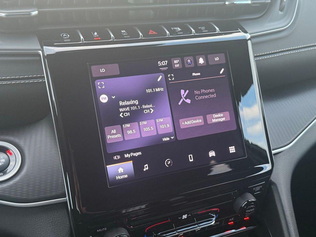 used 2025 Jeep Grand Cherokee L car, priced at $34,926