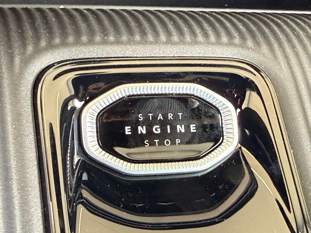 new 2026 Jeep Cherokee car, priced at $38,066