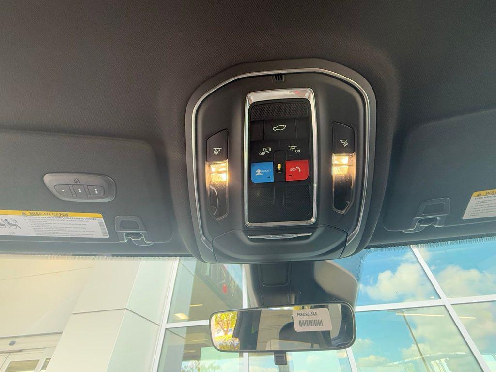 new 2025 Jeep Grand Cherokee L car, priced at $42,375