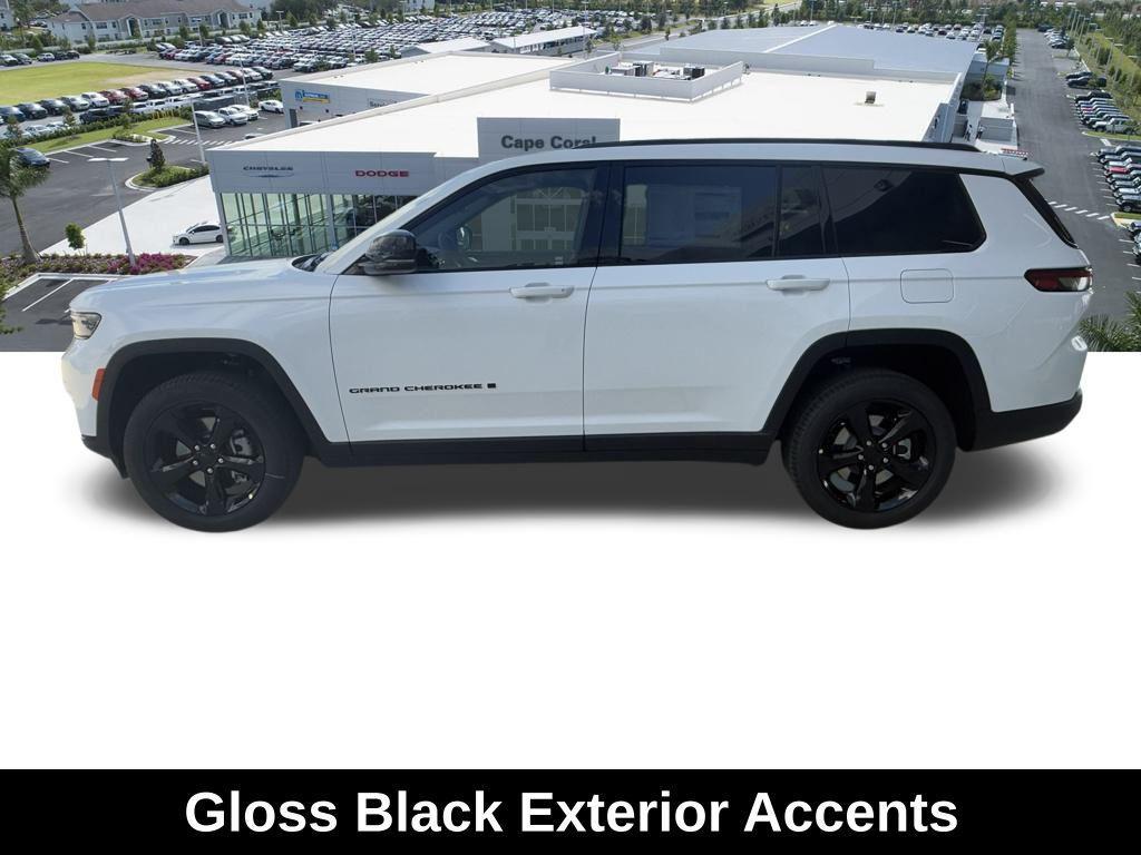 new 2025 Jeep Grand Cherokee L car, priced at $42,375