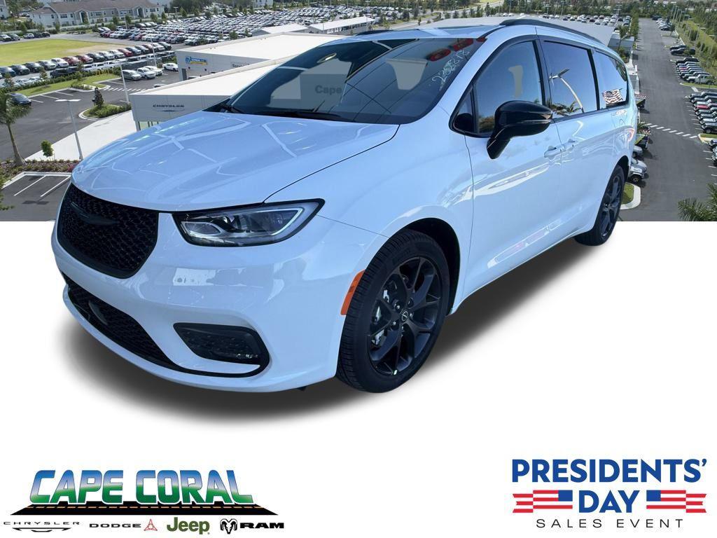 new 2026 Chrysler Pacifica car, priced at $45,120