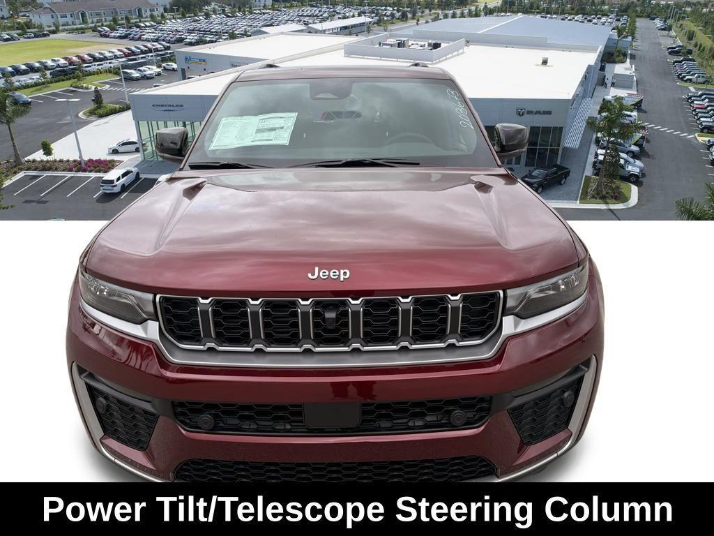 new 2026 Jeep Grand Cherokee car, priced at $42,981