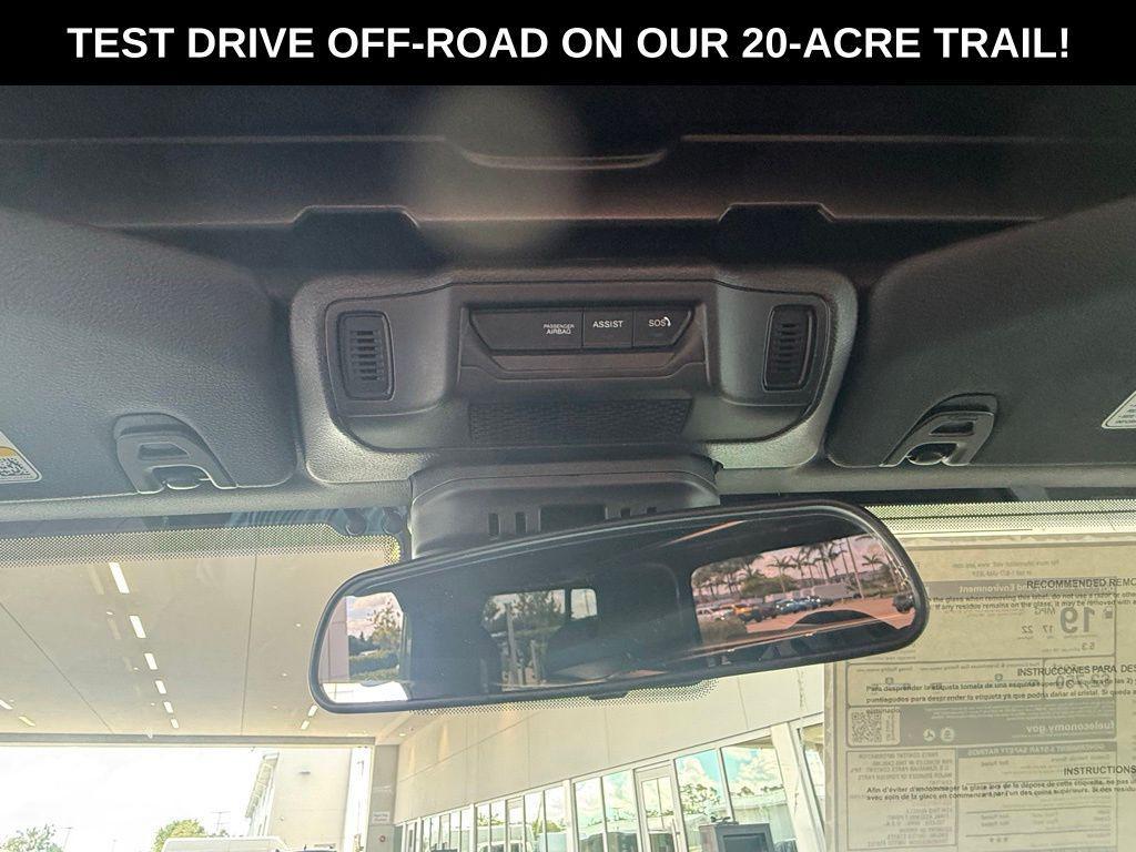 new 2025 Jeep Gladiator car, priced at $41,730