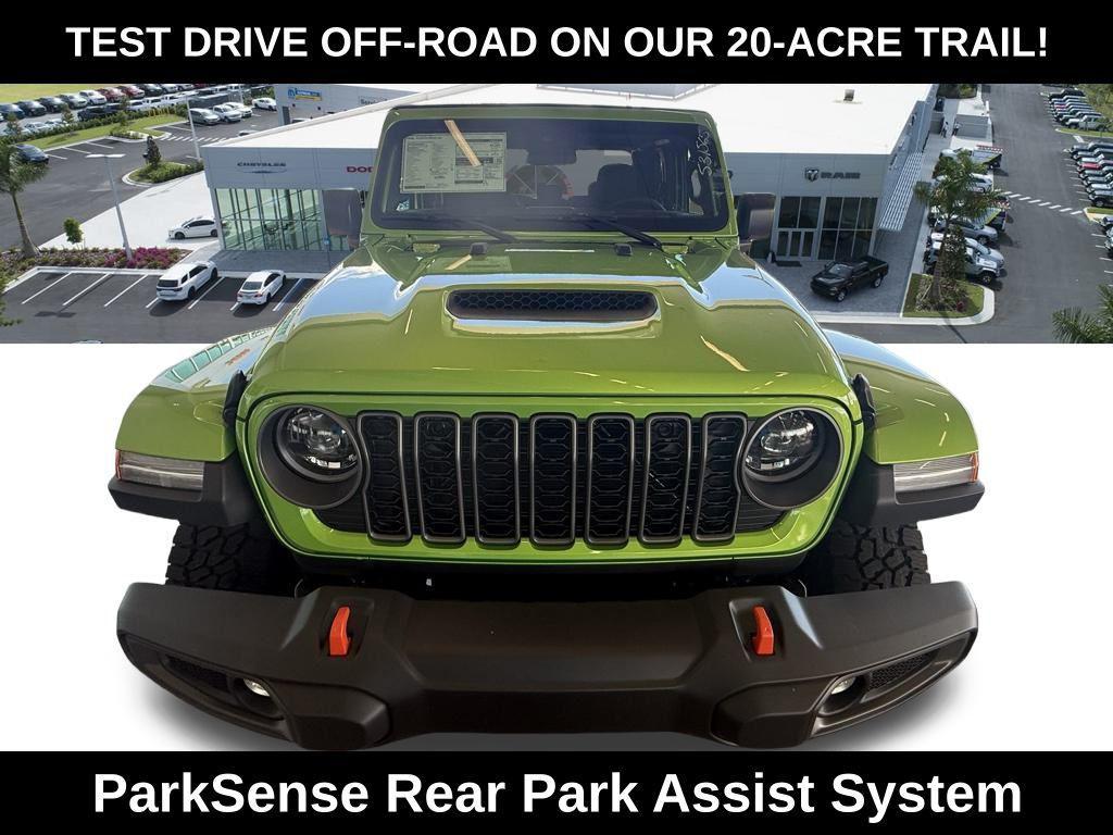 new 2025 Jeep Gladiator car, priced at $41,730