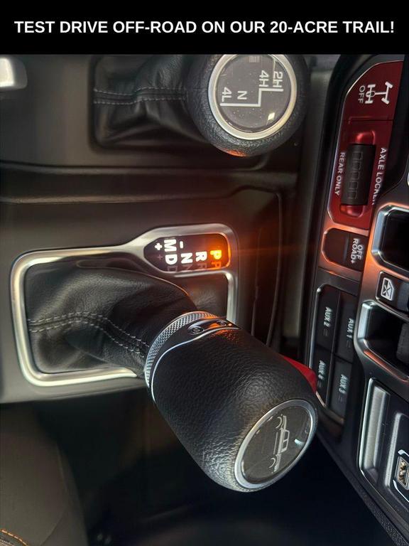 new 2025 Jeep Gladiator car, priced at $41,730