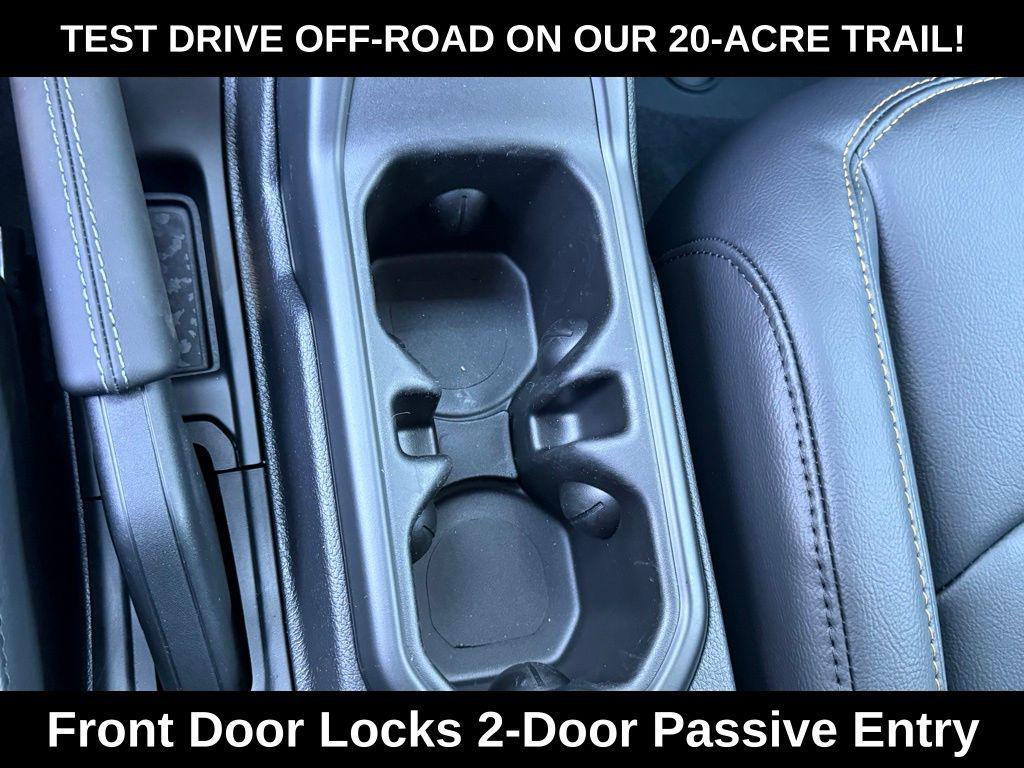 new 2026 Jeep Gladiator car, priced at $49,975