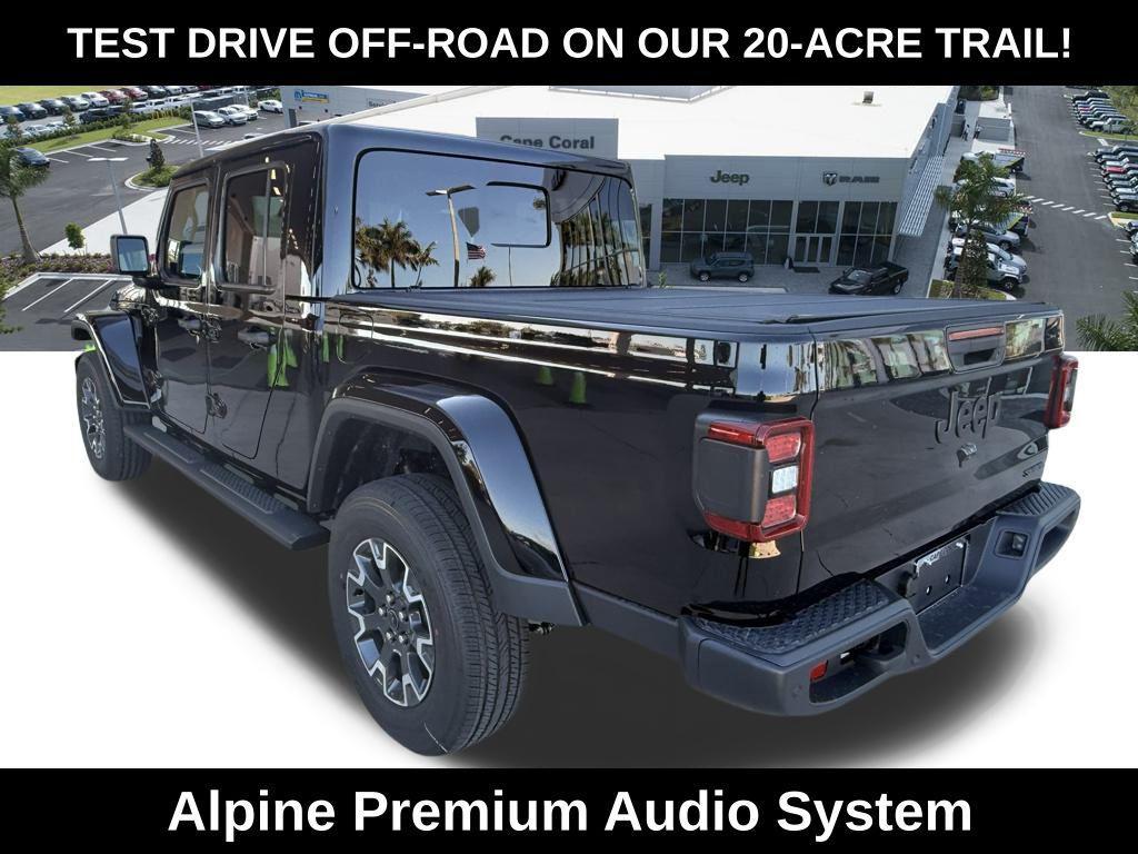 new 2026 Jeep Gladiator car, priced at $49,975