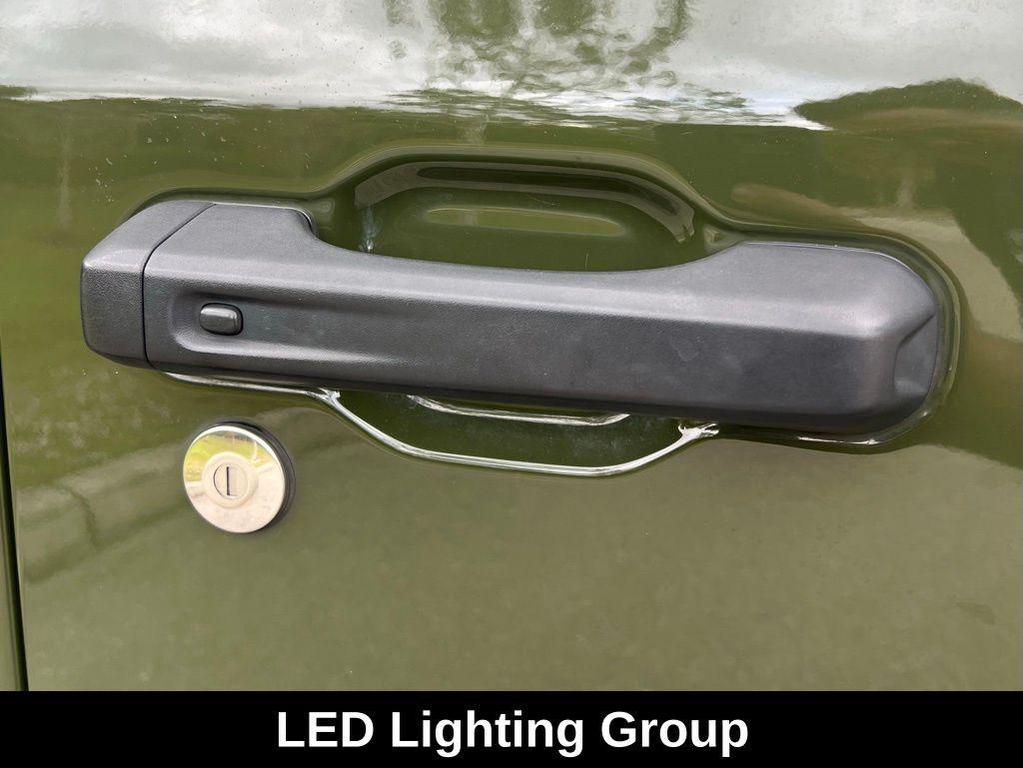 used 2021 Jeep Wrangler Unlimited car, priced at $25,585