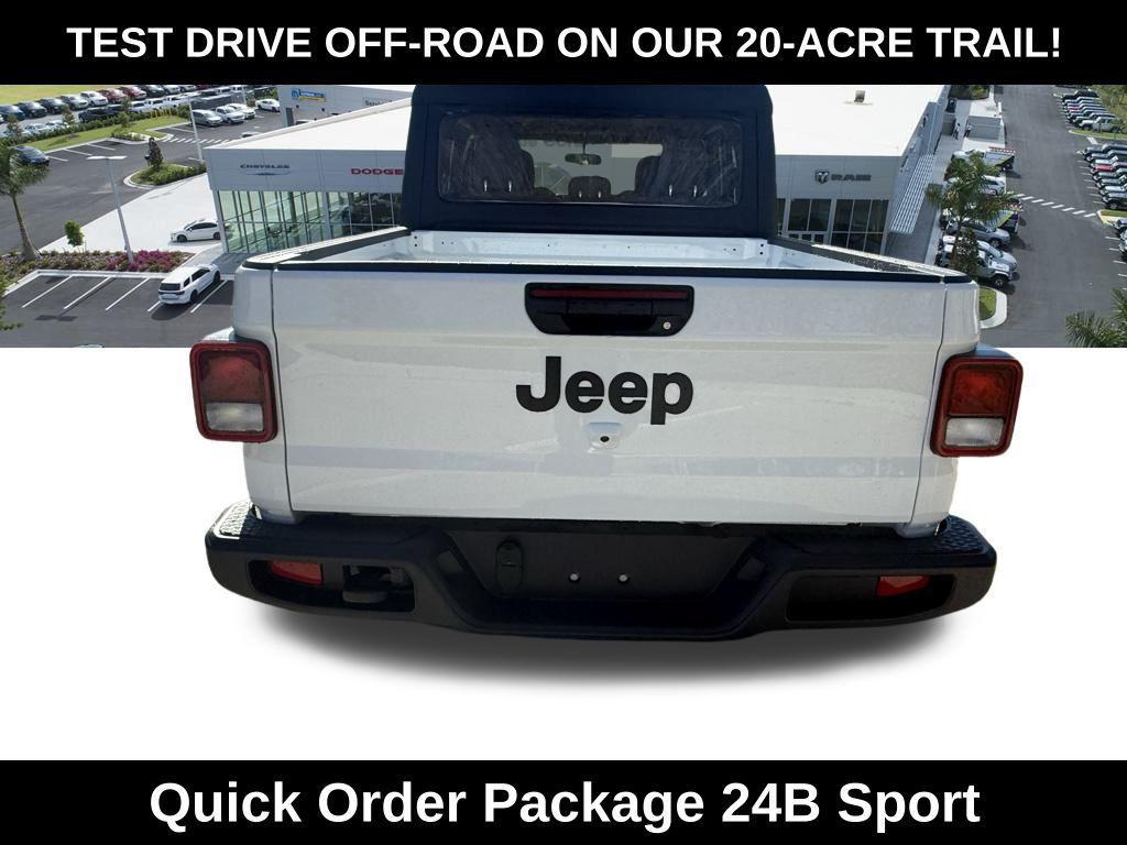 new 2026 Jeep Gladiator car, priced at $37,945